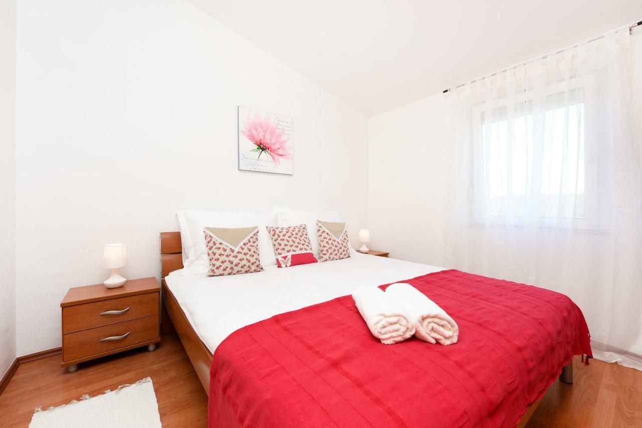 Apartment Lola Maria Zadar Buitenkant foto